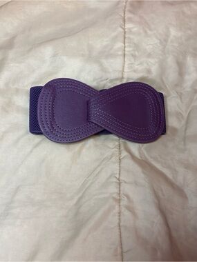 Women’s Eggplant Wide Waist Cinching Stretch Belt New Without Tags Size S-3x